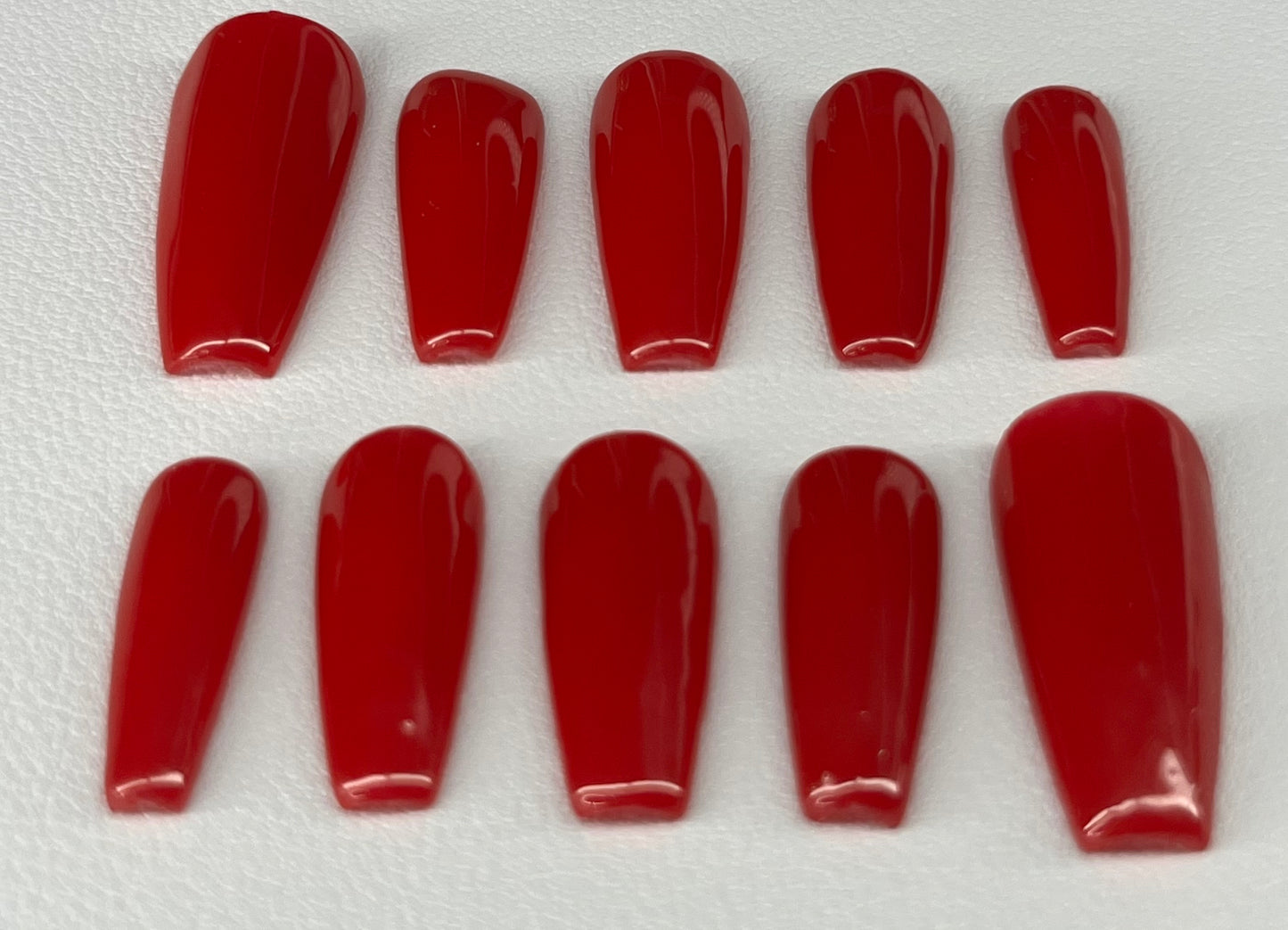 Scarlet Siren | Long Coffin Press On Nails